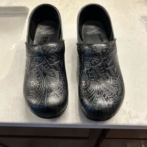 Dansko Black Embossed Women's Clogs